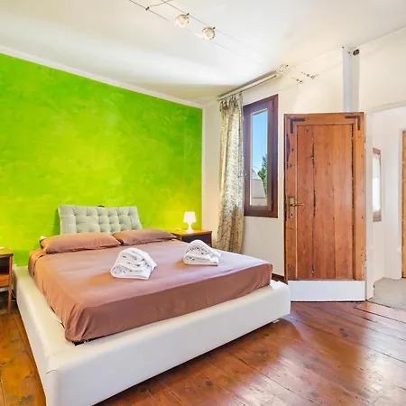 Apartment Casa Indipendente Con Giardino
